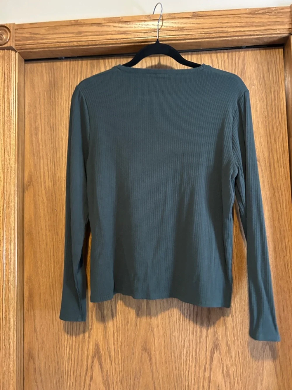 Splendid- Basic Ribbed Long Sleeve Top - Hunter Green-large - Picture 2 of 3